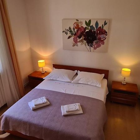 Apartment Sime Trogir Exterior photo